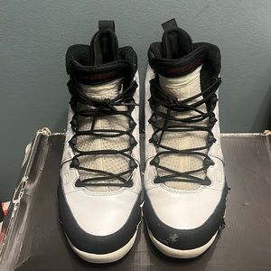 Jordan 9 retro